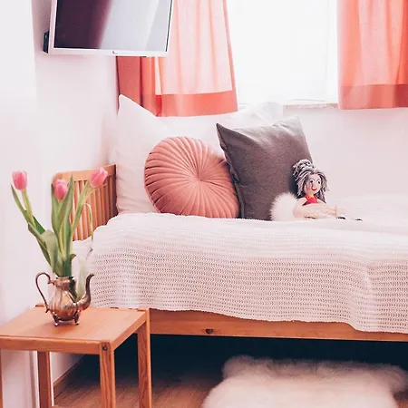 Rosa Apartman
